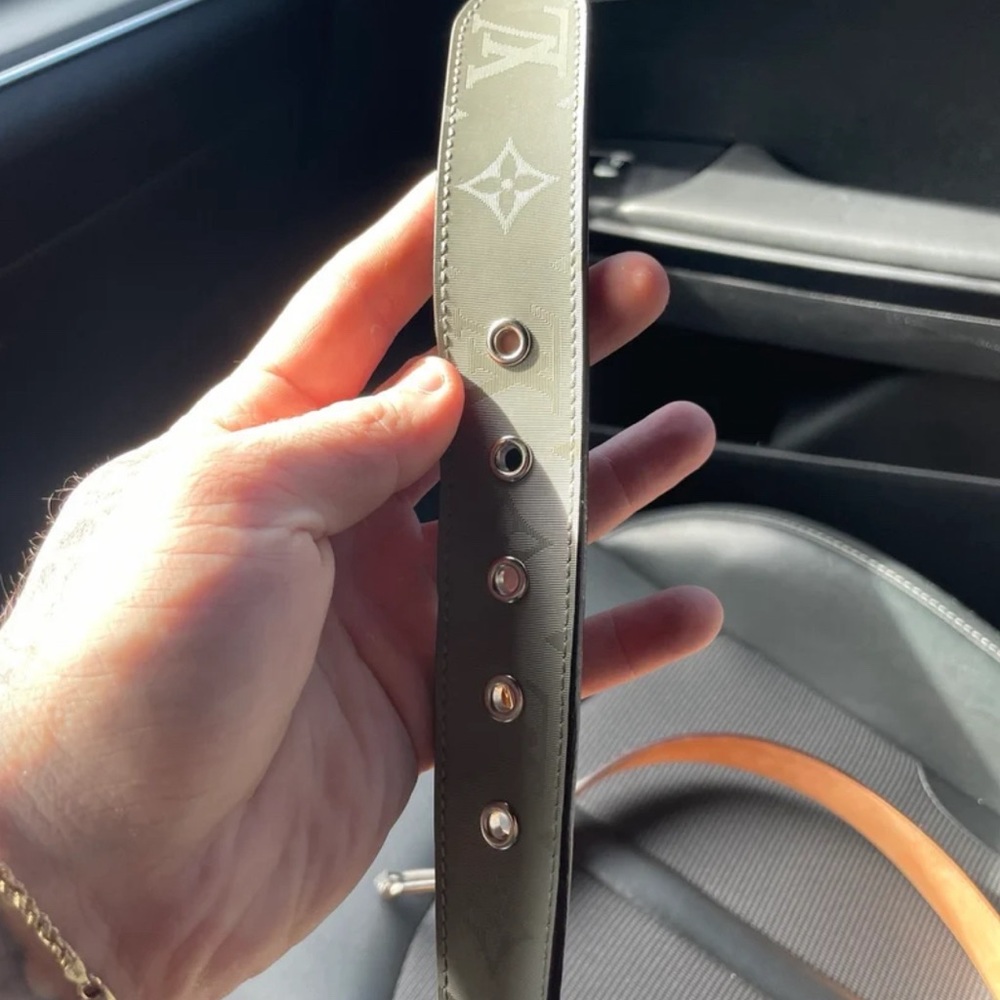 Grey LV belt - Picture 3 of 4